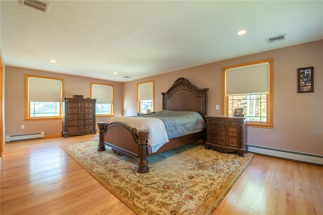 787 Round Top Road Burrillville, RI 02830 - Photo 18 of 24