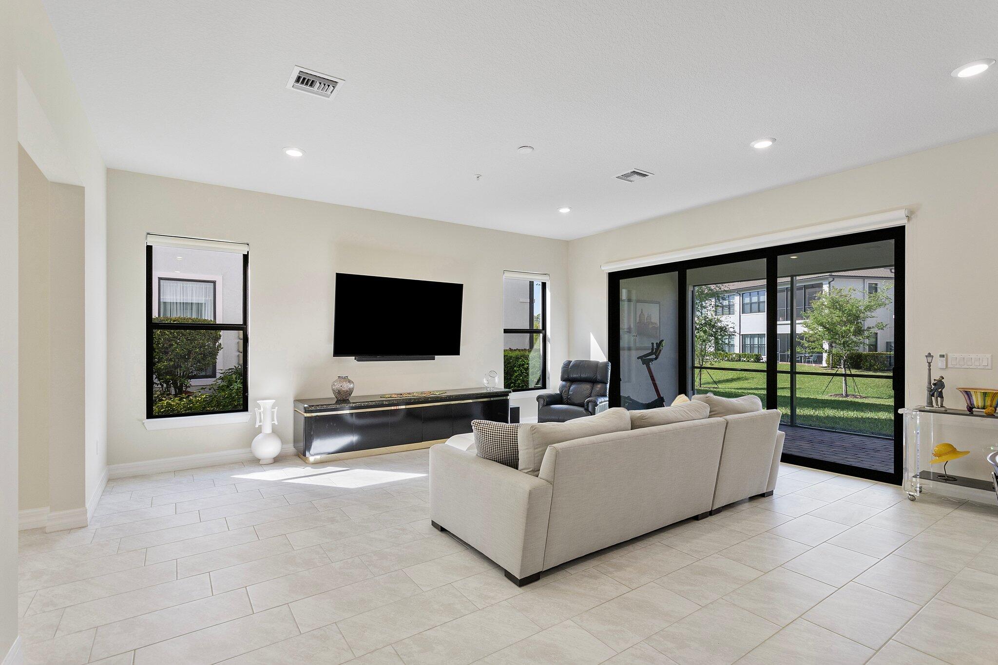 21908 Canadensis Circle, Unit 101 Boca Raton, FL 33428 - Photo 9 of 40 26-web-or-mls-0E2A7818