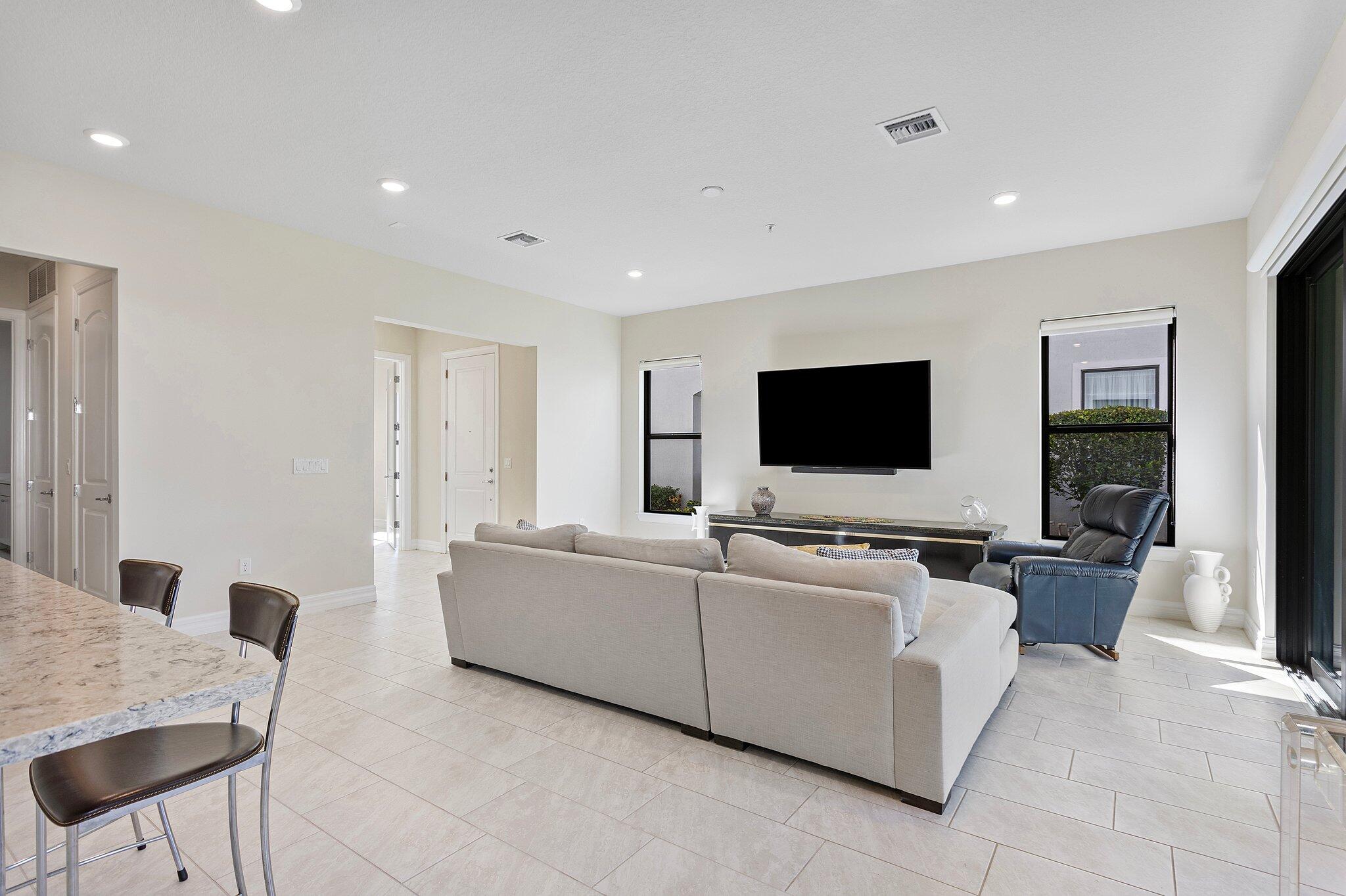 21908 Canadensis Circle, Unit 101 Boca Raton, FL 33428 - Photo 10 of 40 27-web-or-mls-0E2A7823