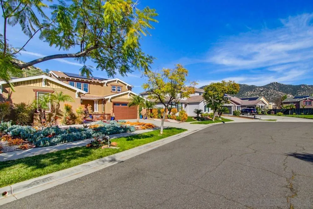 2954 Rangpur Court Escondido, CA 92027 - Photo 2 of 43