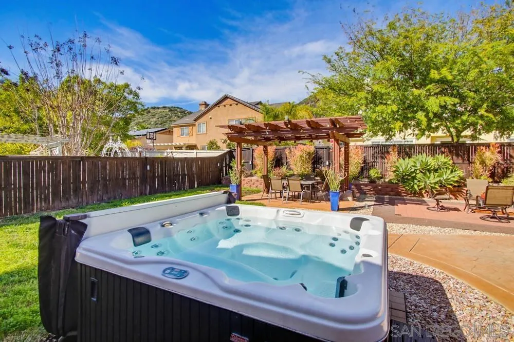 2954 Rangpur Court Escondido, CA 92027 - Photo 4 of 43