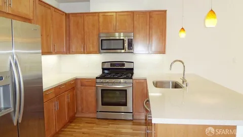 $4,200 | 21 South Claremont Street, San Mateo, CA 94401