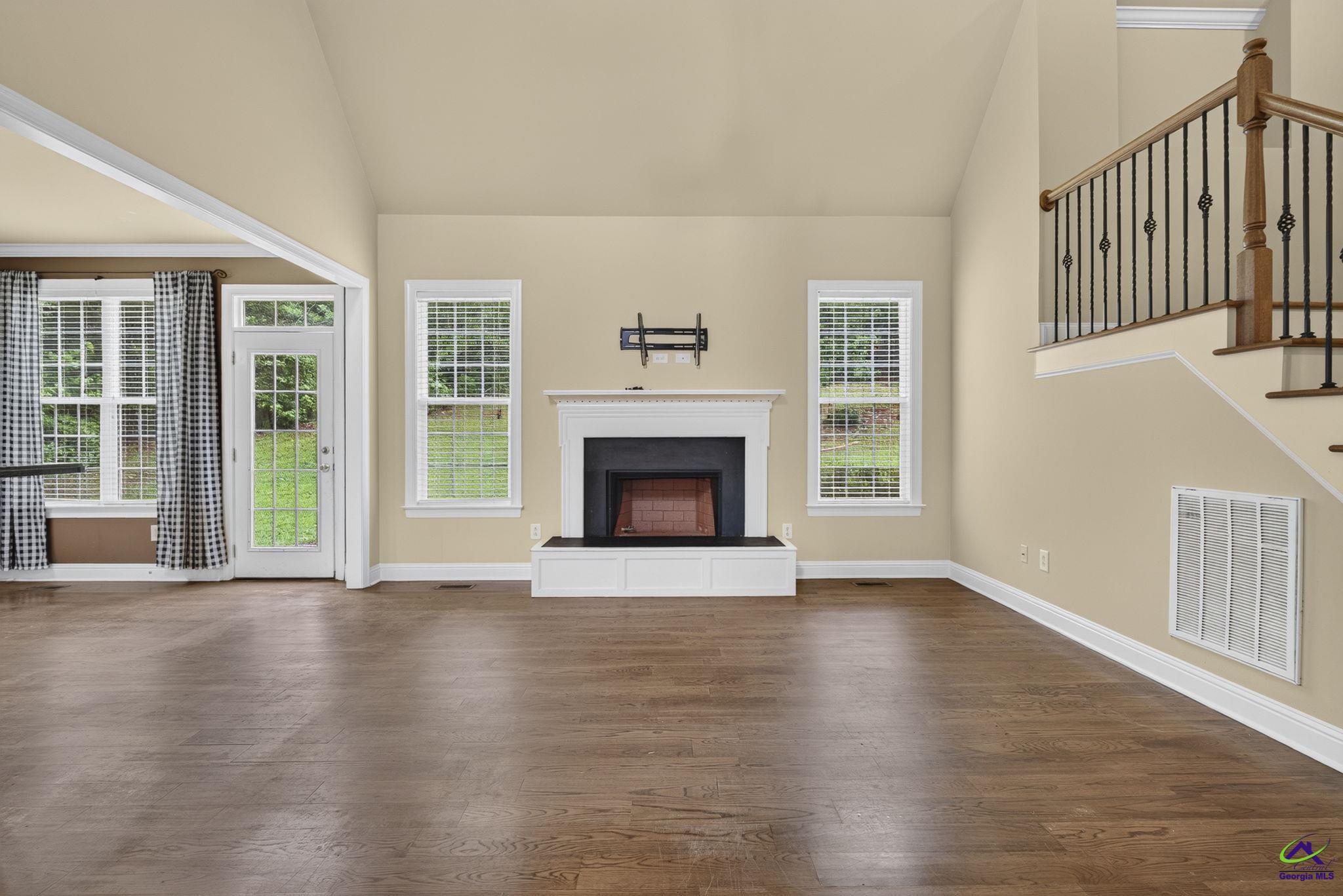 242 Carsons Walk Macon, GA 31206 - Photo 10 of 61
