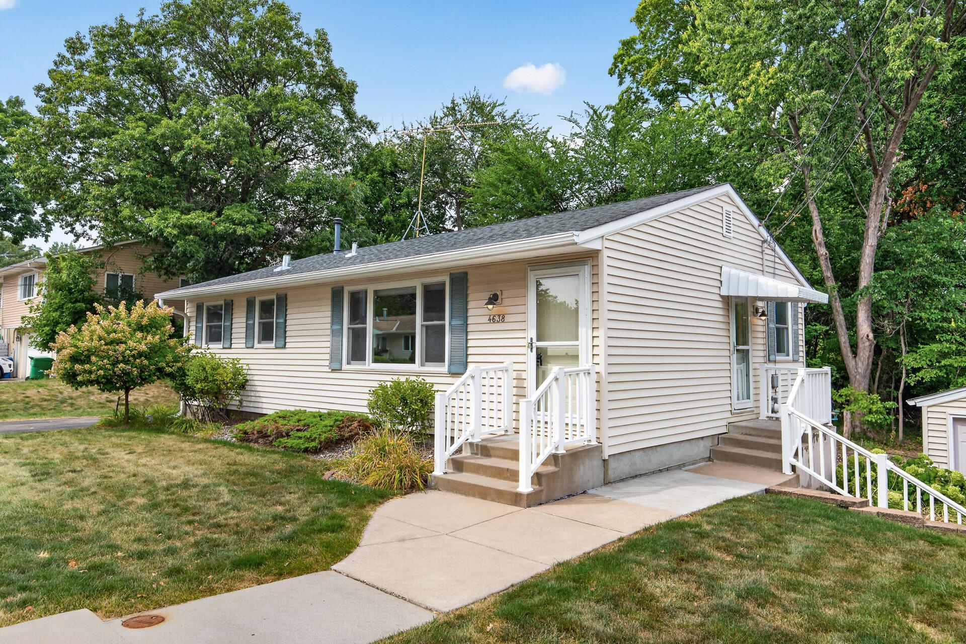 4638 Bedford Road Mound, MN 55364 - Photo 1 of 27 Gallery Image 1