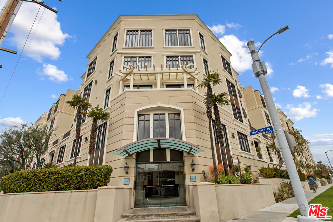11847 Gorham Avenue, Unit 206 Los Angeles, CA 90049 - Photo 1 of 27 a front view of a building