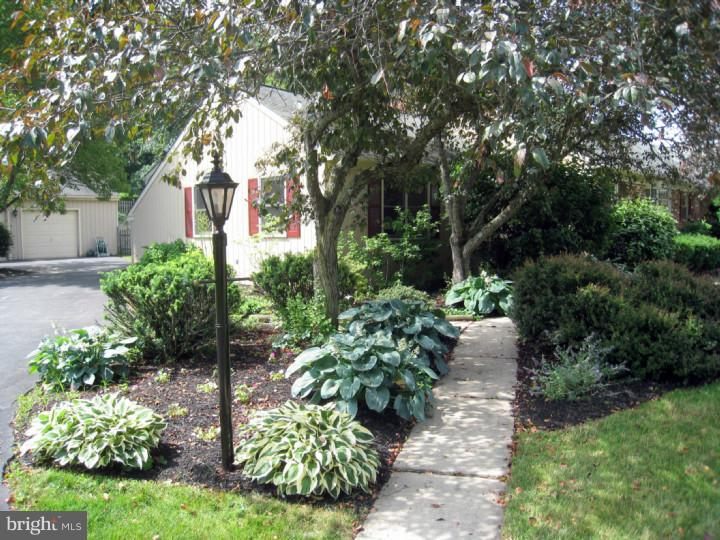 23 Applewood Road Malvern, PA 19355 - Photo 22 of 25 Exterior Front