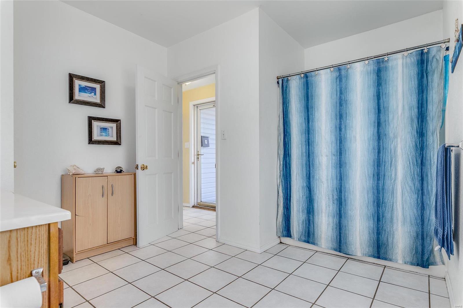 324 West Spring Street Staunton, IL 62088 - Photo 14 of 25
