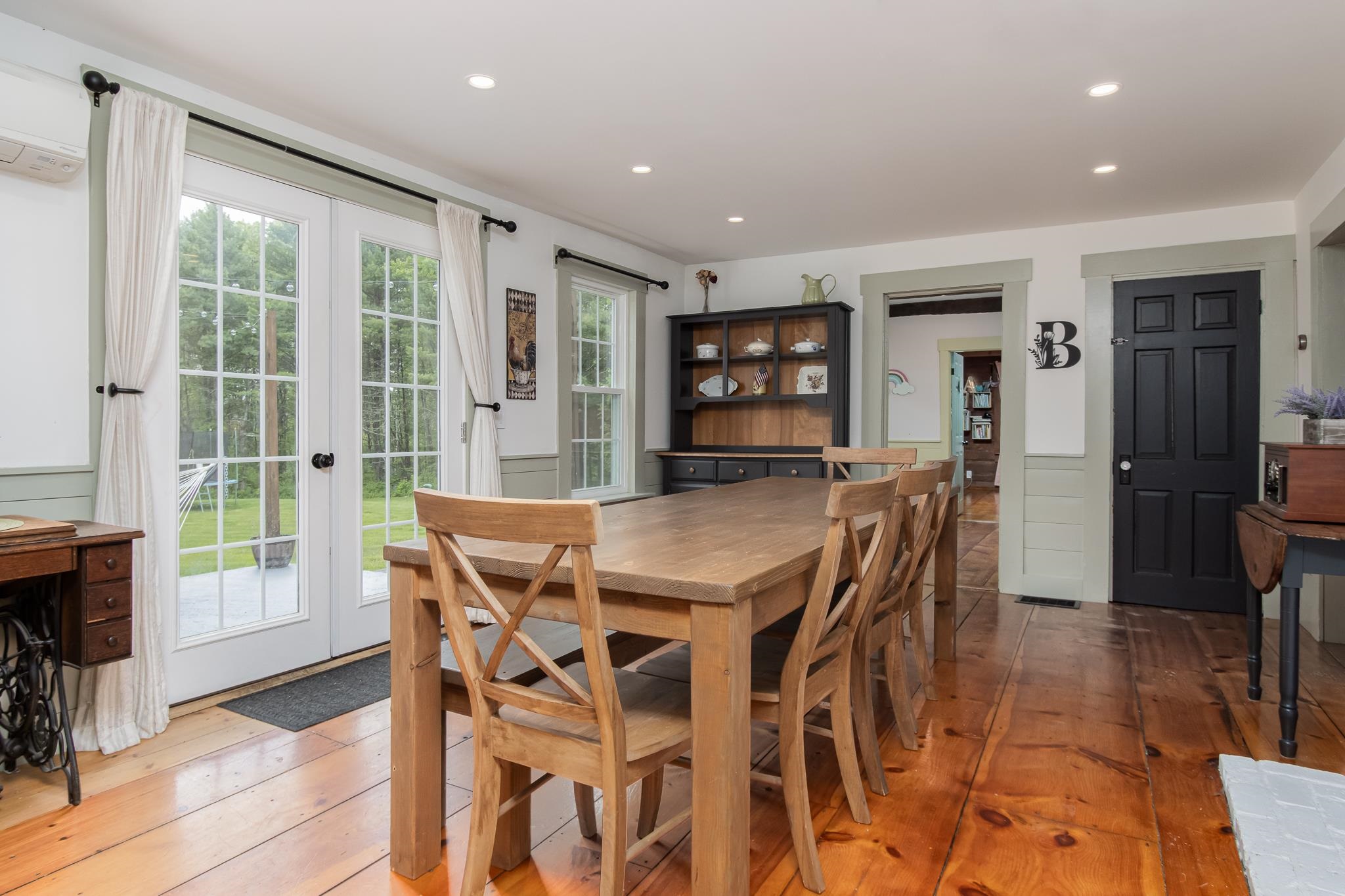 24 Deerfield Road Allenstown, NH 03275 - Photo 13 of 44