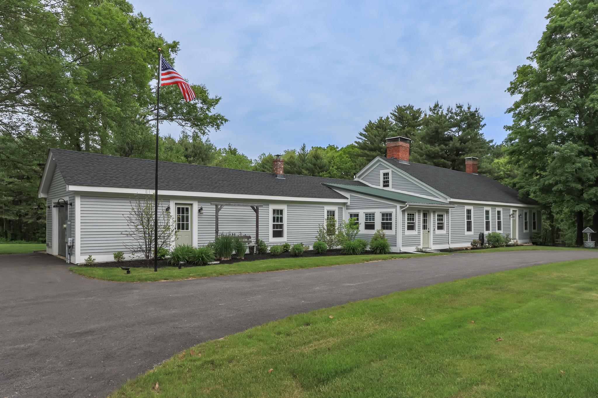 24 Deerfield Road Allenstown, NH 03275 - Photo 3 of 44