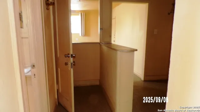 $185,000 | 704 North Washington Street, Beeville, TX 78102