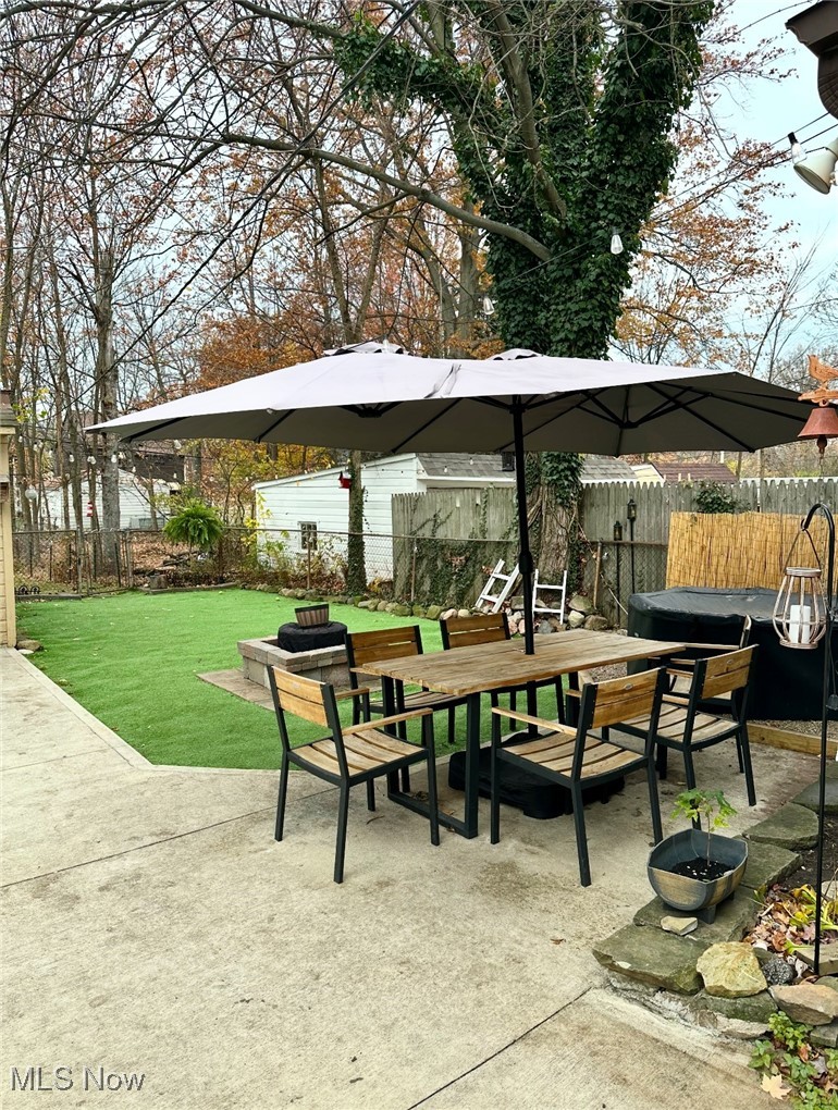1334 Avondale Road Cleveland, OH 44121 - Photo 14 of 15 View of patio