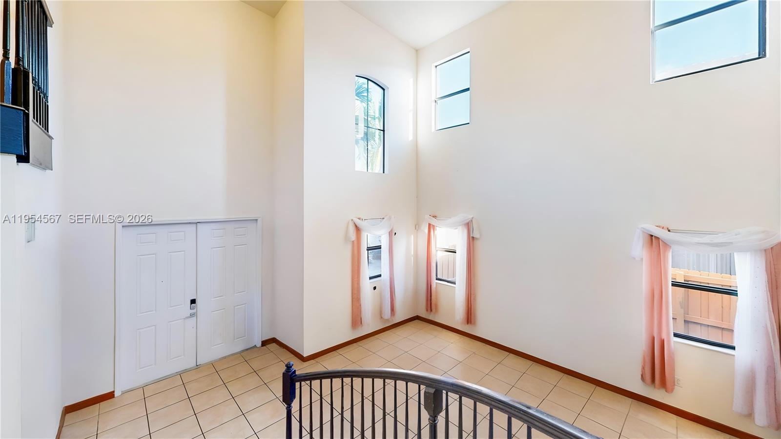 174 Southeast 35th Avenue Homestead, FL 33033 - Photo 14 of 74