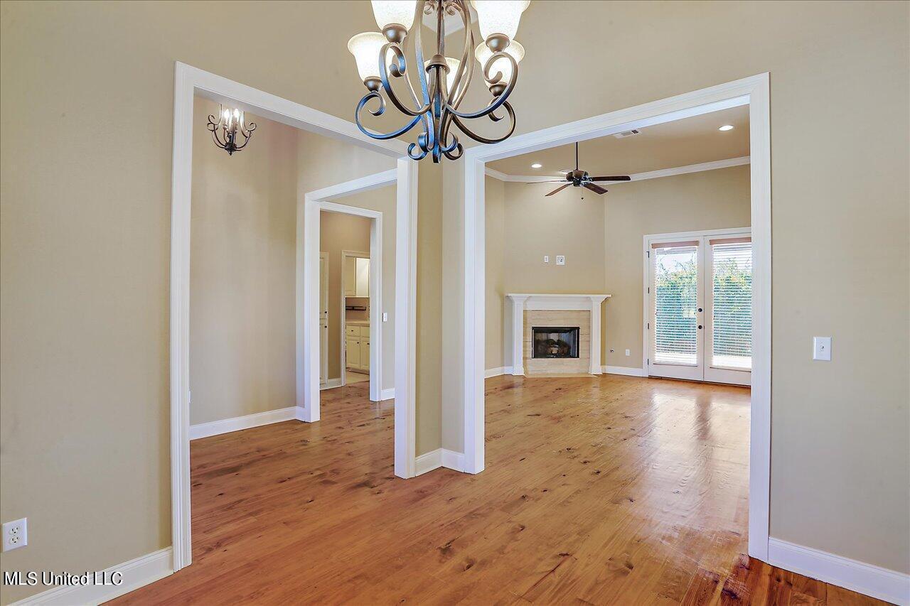 987 North Azalea Drive Madison, MS 39110 - Photo 15 of 26 20230401173125359306000000-o