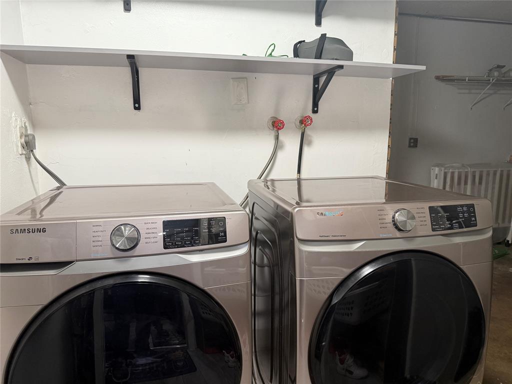 8121 Southwest 8th Street North Lauderdale, FL 33068 - Photo 10 of 16 a utility room with dryer and washer