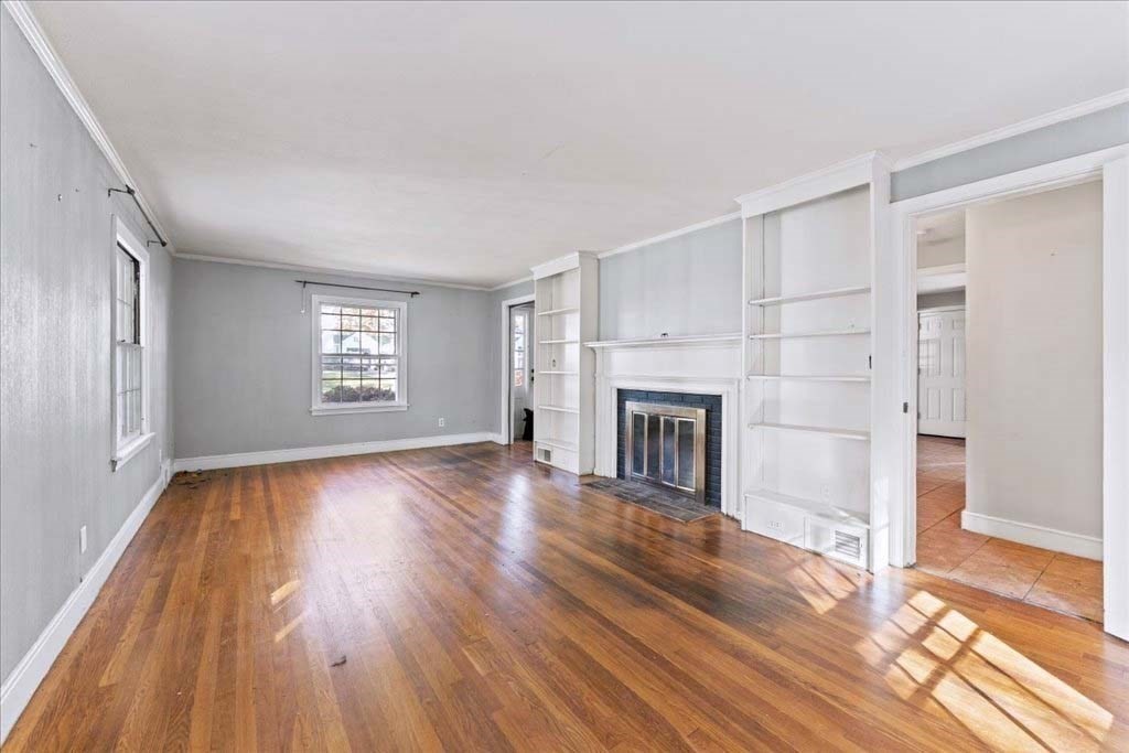 23 Puritan Circle Springfield, MA 01119 - Photo 8 of 29
