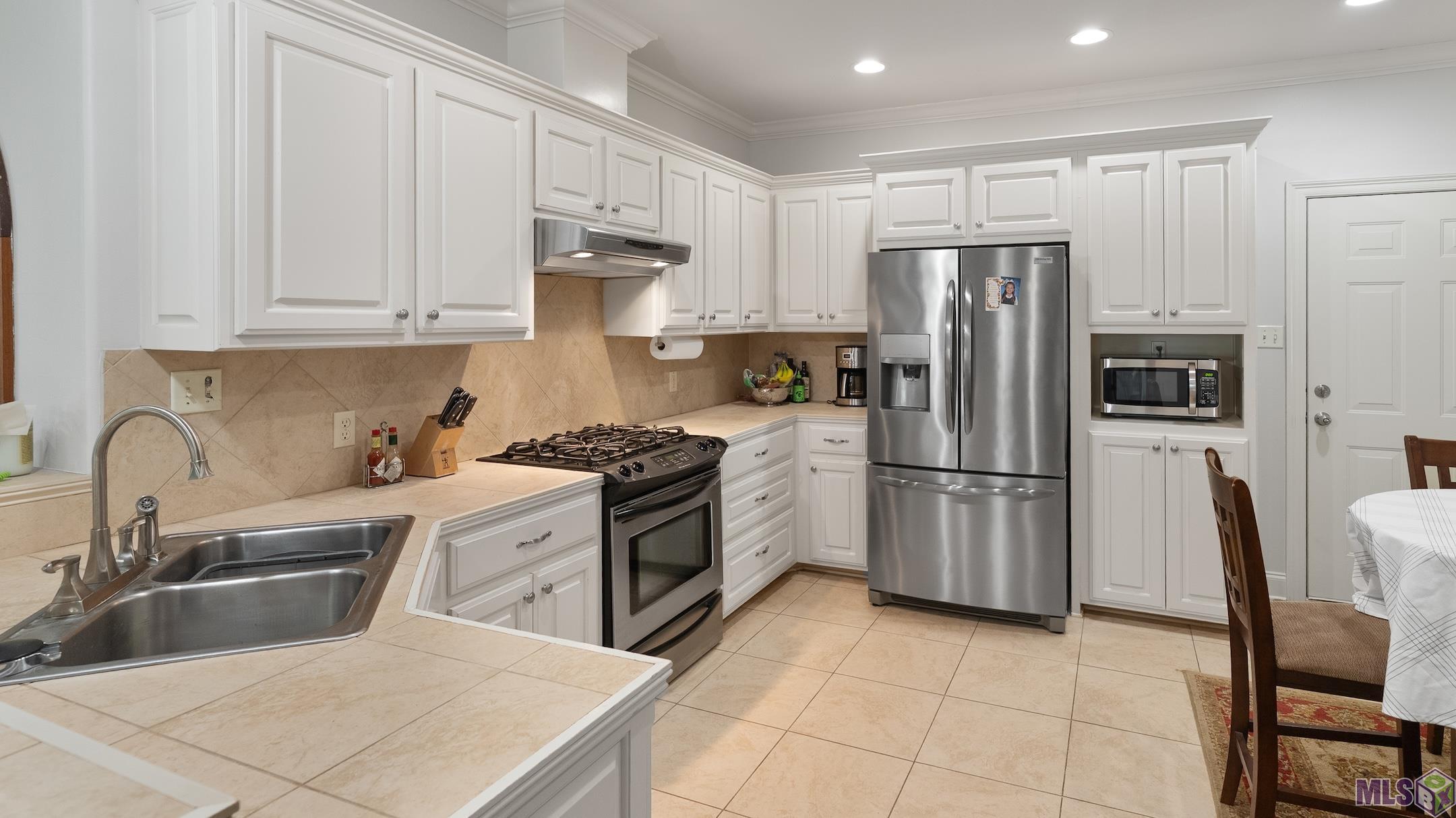 16570 Spiller's Way Baton Rouge, LA 70817 - Photo 35 of 47