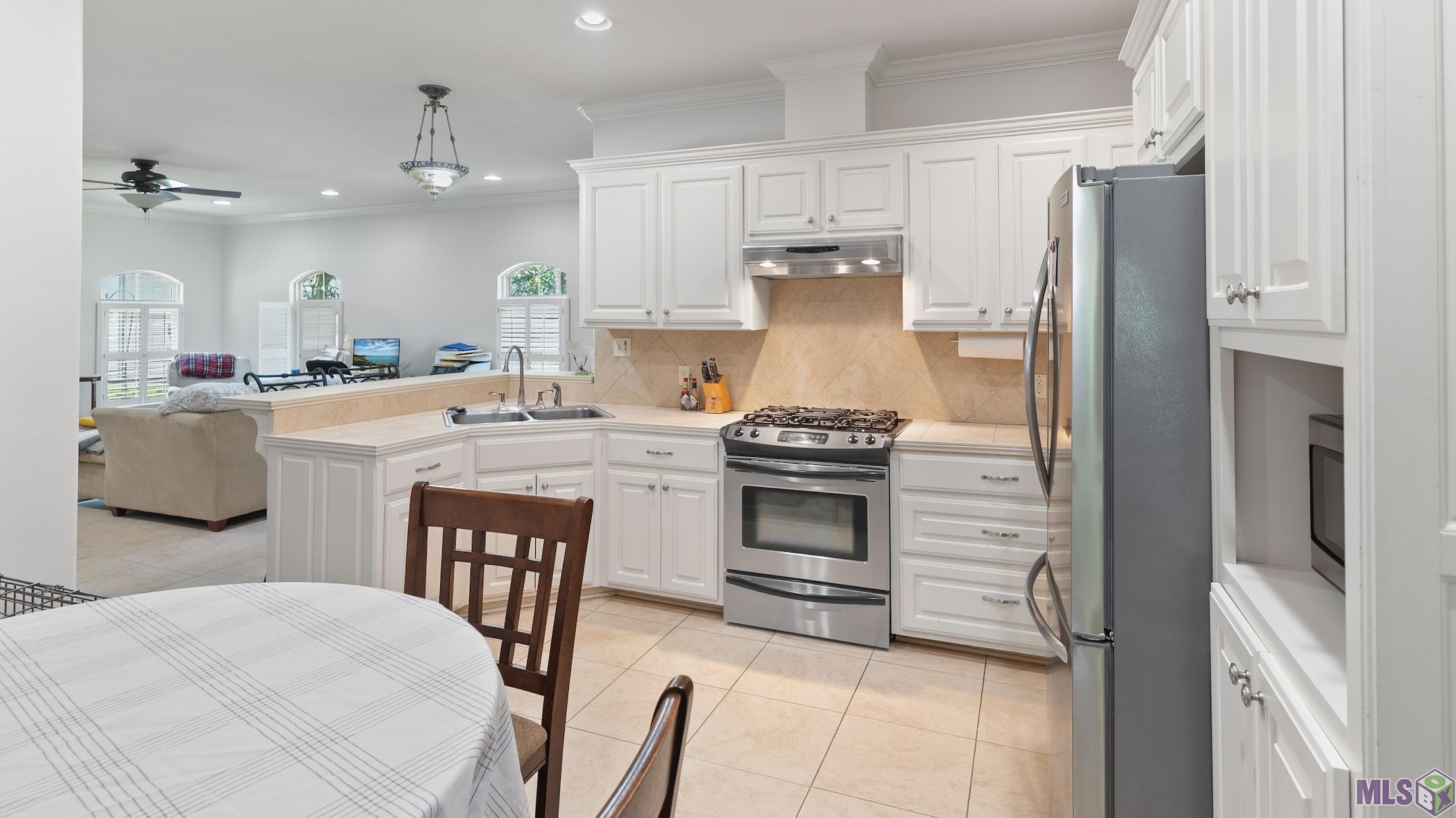 16570 Spiller's Way Baton Rouge, LA 70817 - Photo 36 of 47