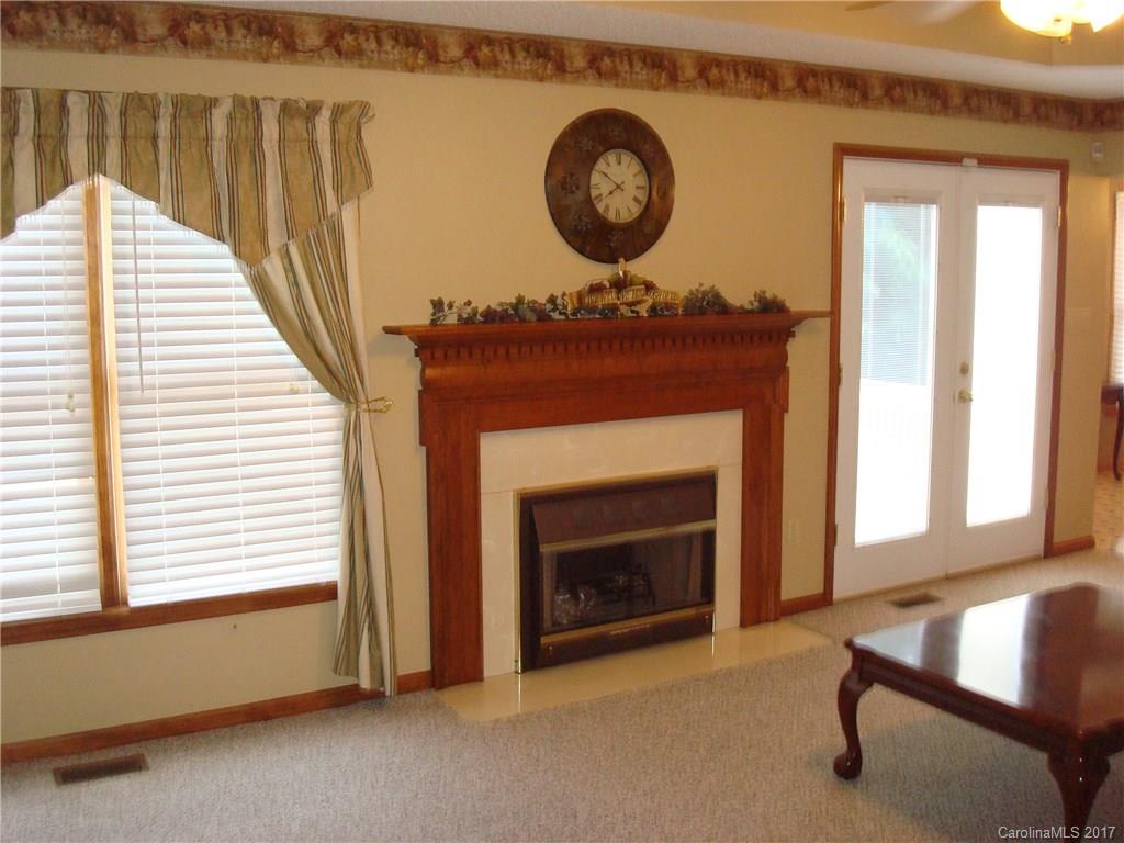722 Rhyne Road Clover, SC 29710 - Photo 4 of 22