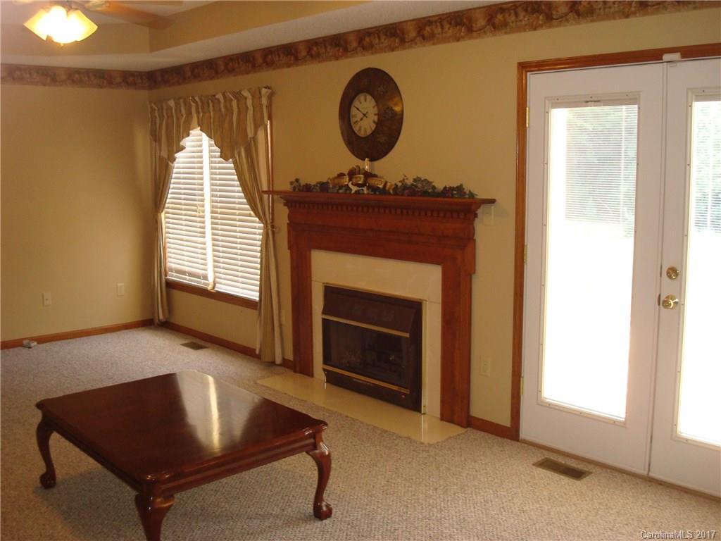 722 Rhyne Road Clover, SC 29710 - Photo 6 of 22