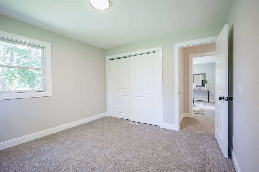 249 Dickinson Road Webster, NY 14580 - Photo 35 of 45