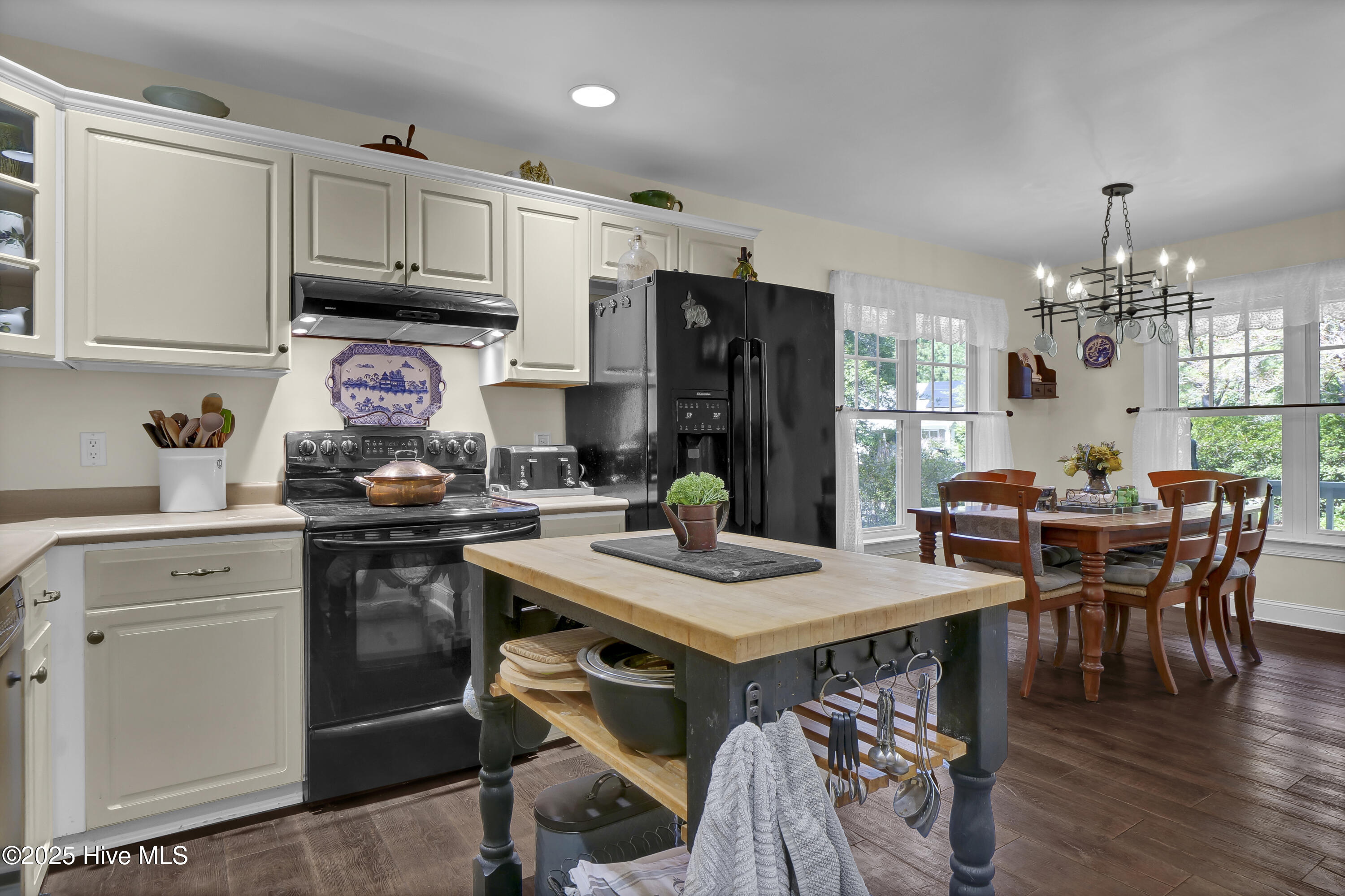 115 Dolphin Drive Hampstead, NC 28443 - Photo 15 of 28 P2422990