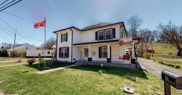 $335,000 | 419 East Main Street, Red Boiling Springs, TN 37150