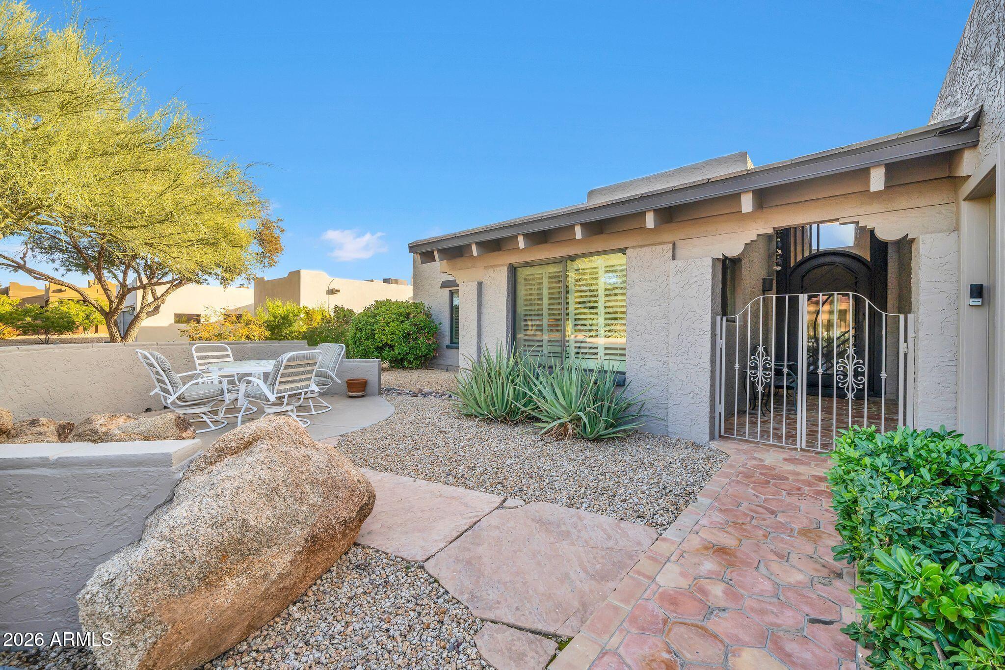 26445 North Avenida Del Ray Rio Verde, AZ 85263 - Photo 27 of 40 Front courtyard
