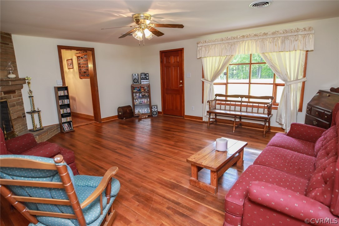 6686 Miller Road Henrico, VA 23231 - Photo 8 of 49 Gallery Image 8