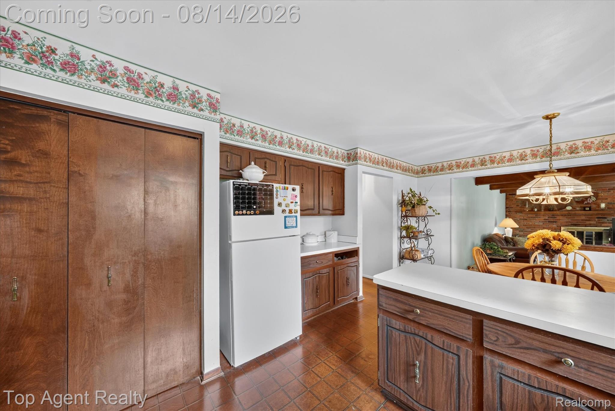 6084 Deguise Court Rochester, MI 48306 - Photo 4 of 50 15-6084-Deguise-Ct-Rochester-Hills-WindowStill.jpg