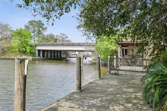 $2,300 | 114 Marina Drive, Slidell, LA 70458
