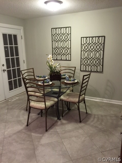 10506 White Rabbit Road Richmond, VA 23235 - Photo 9 of 27 a view of entryway