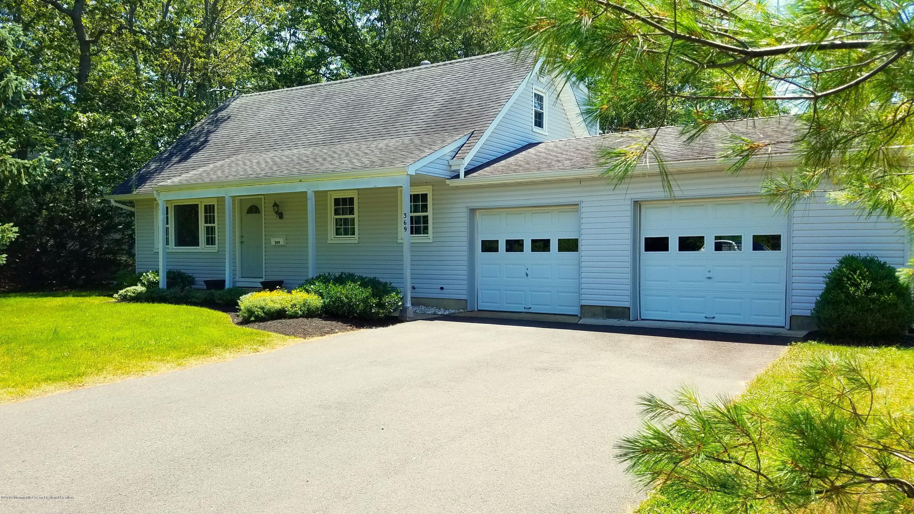 369 Old Squan Road Brick, NJ 08724 - Photo 1 of 30 squan new front 3