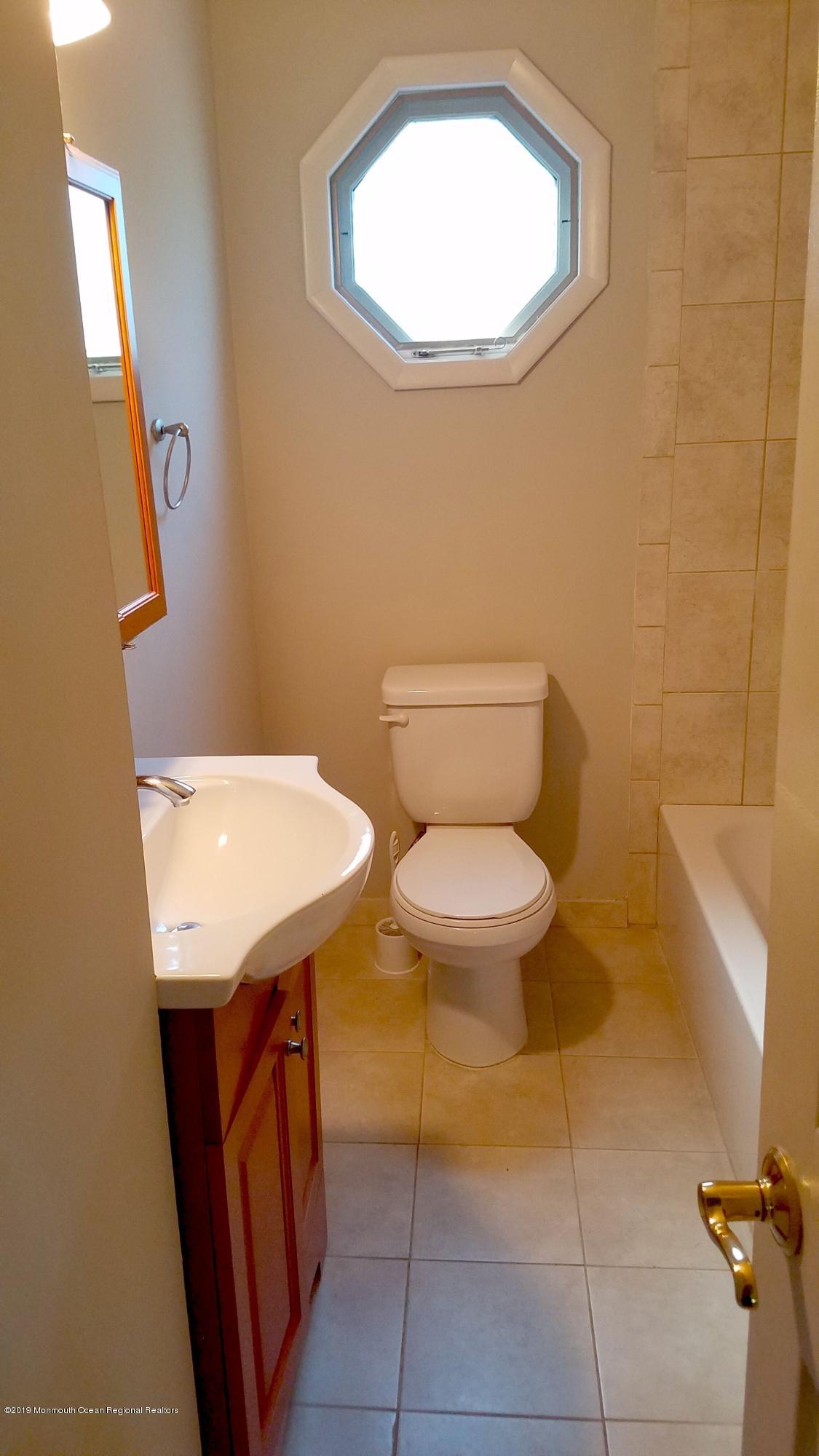369 Old Squan Road Brick, NJ 08724 - Photo 16 of 30 First Floor Bathroom