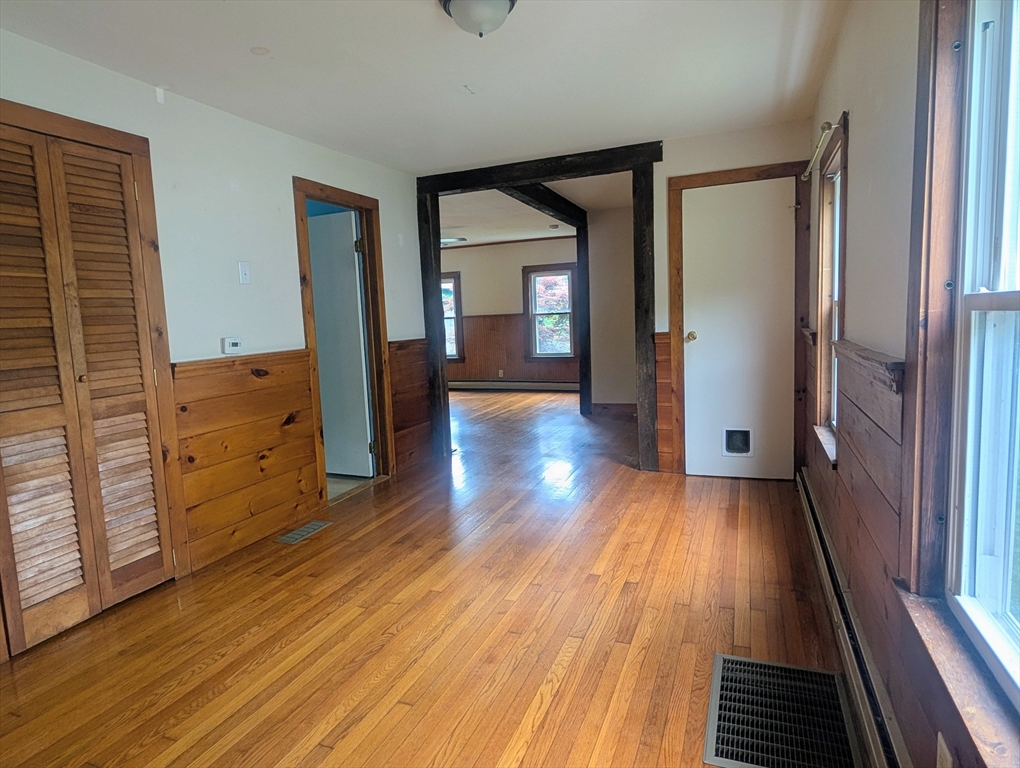 137 Main Street, Unit 1 Shelburne, MA 01370 - Photo 11 of 16