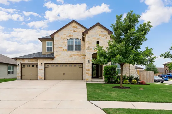 $405,000 | 331 Limestone Creek, New Braunfels, TX 78130