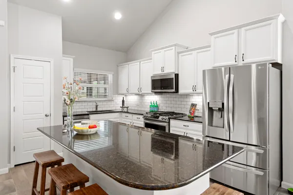 $405,000 | 331 Limestone Creek, New Braunfels, TX 78130