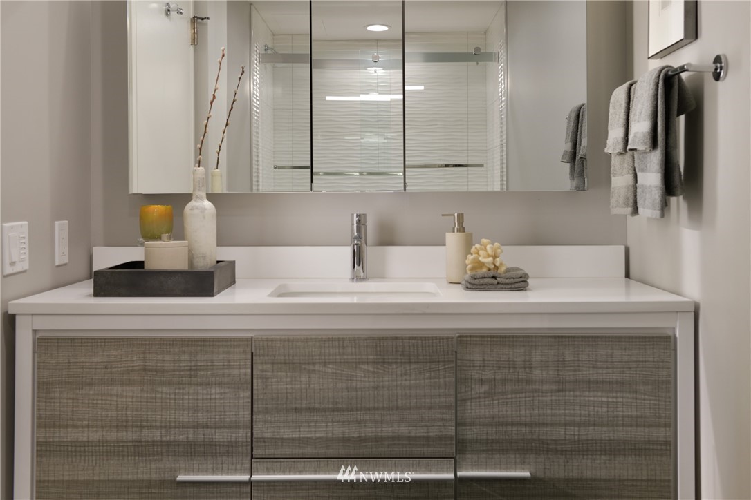 1301 Spring Street, Unit 21J Seattle, WA 98104 - Photo 32 of 40