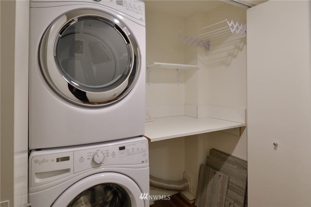 1301 Spring Street, Unit 21J Seattle, WA 98104 - Photo 34 of 40