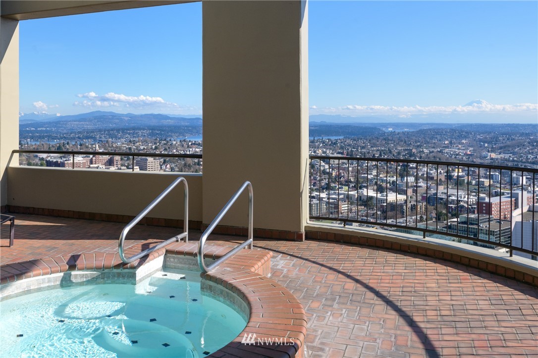 1301 Spring Street, Unit 21J Seattle, WA 98104 - Photo 39 of 40