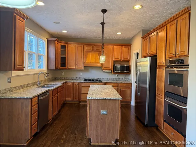 $2,600 | 3200 King James Lane, Fayetteville, NC 28306