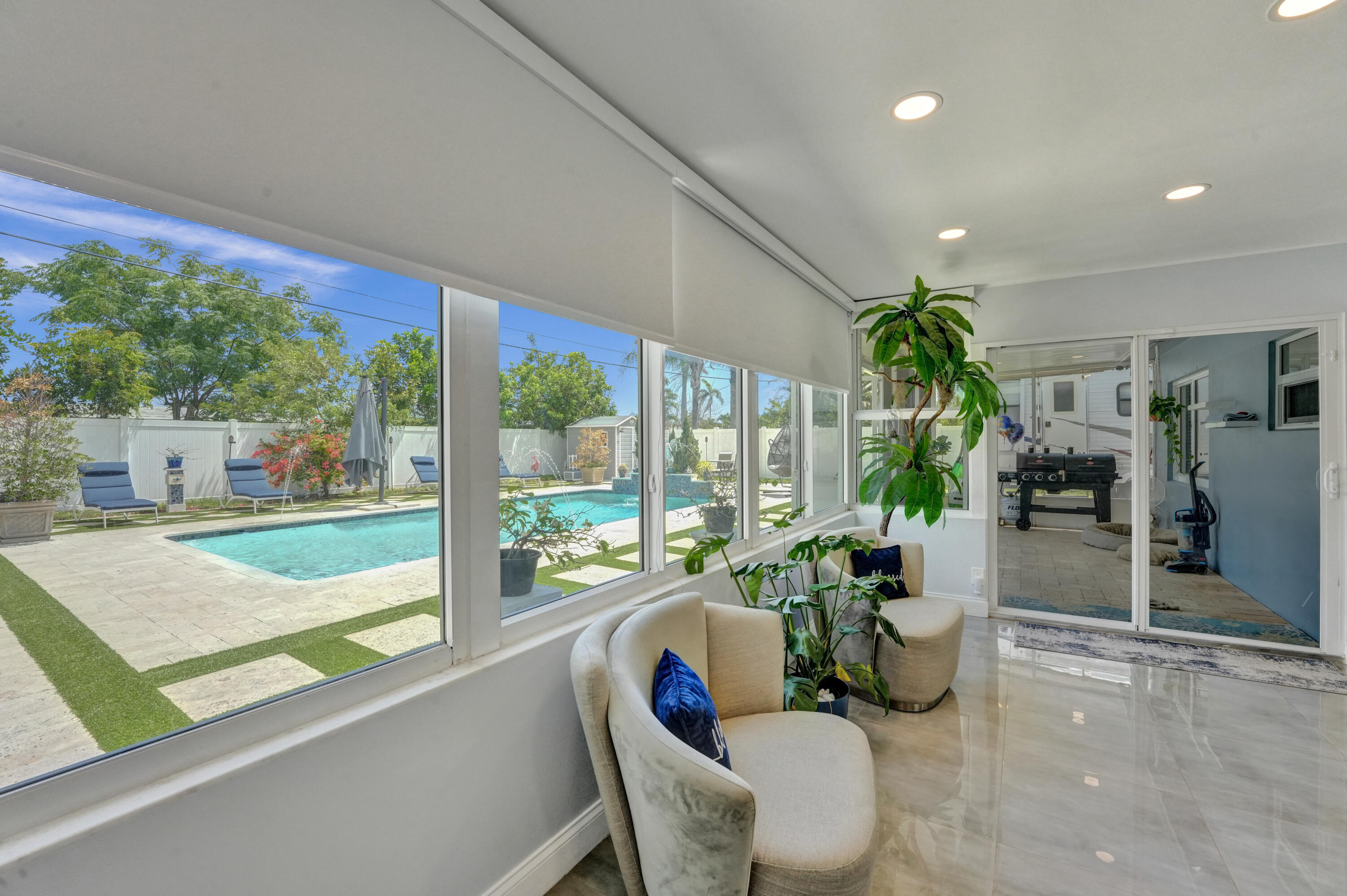 144 Riley Avenue Palm Springs, FL 33461 - Photo 19 of 43 18 of 42