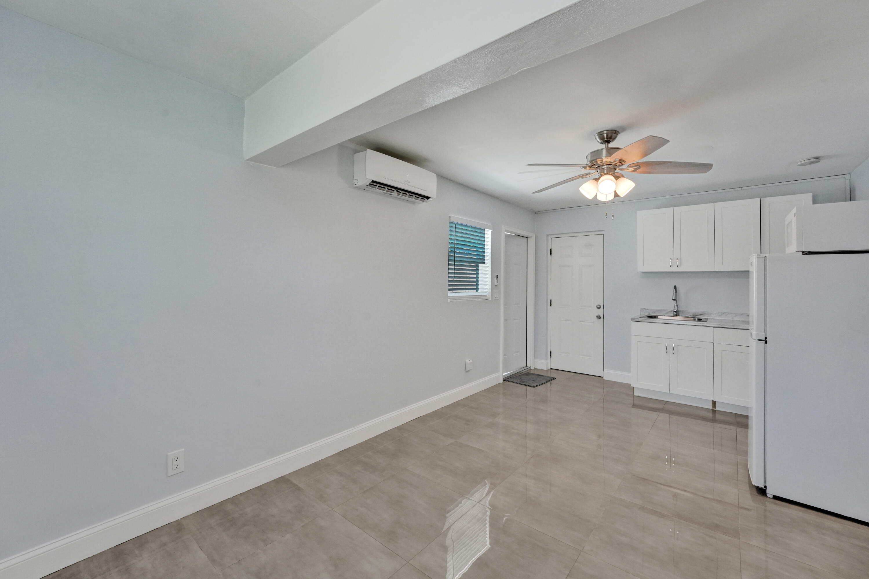 144 Riley Avenue Palm Springs, FL 33461 - Photo 28 of 43 27 of 42