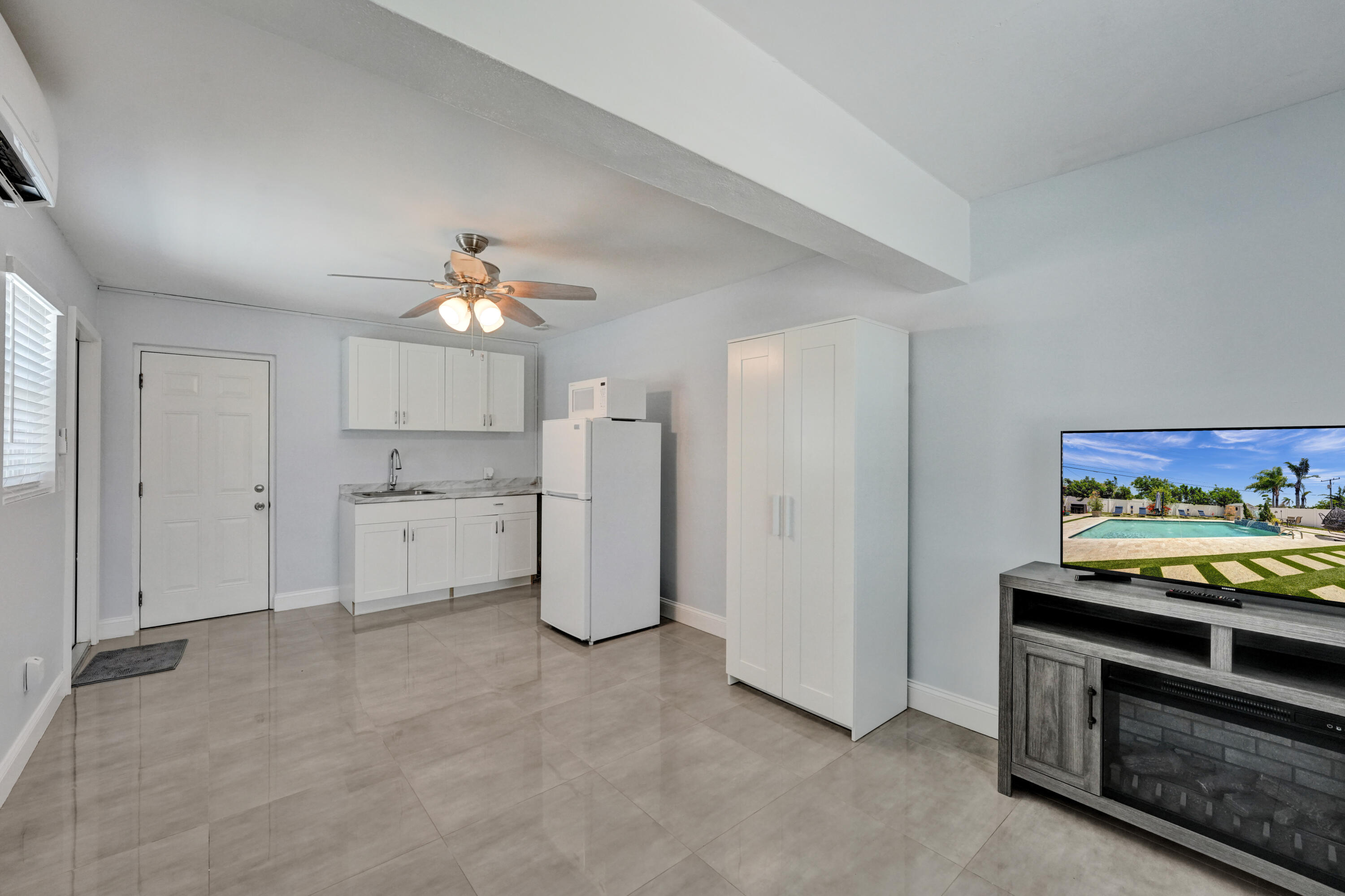 144 Riley Avenue Palm Springs, FL 33461 - Photo 31 of 43 30 of 42