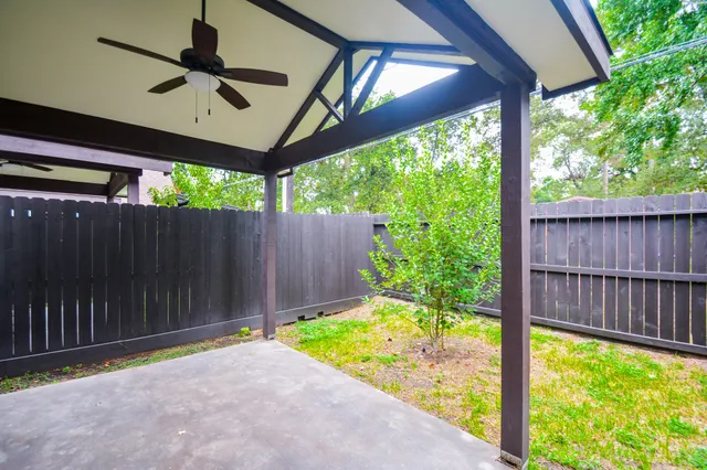 $2,100 | 29527 A Turnbury Village Drive, Spring, TX 77386