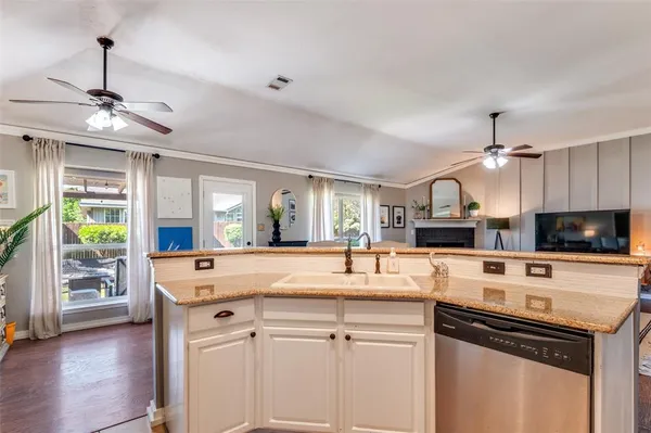$300,000 | 3713 Periwinkle Drive, Fort Worth, TX 76137