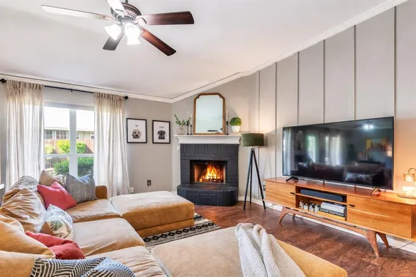 $300,000 | 3713 Periwinkle Drive, Fort Worth, TX 76137