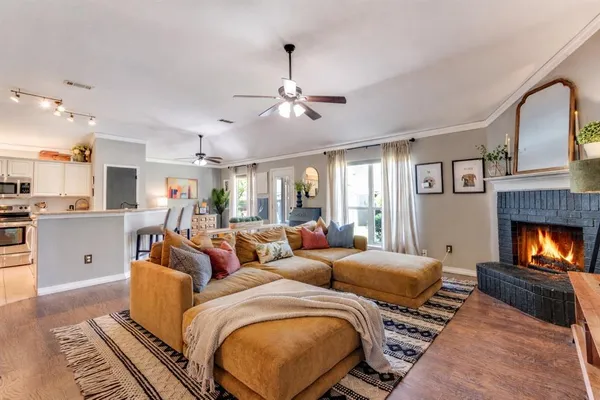 $300,000 | 3713 Periwinkle Drive, Fort Worth, TX 76137