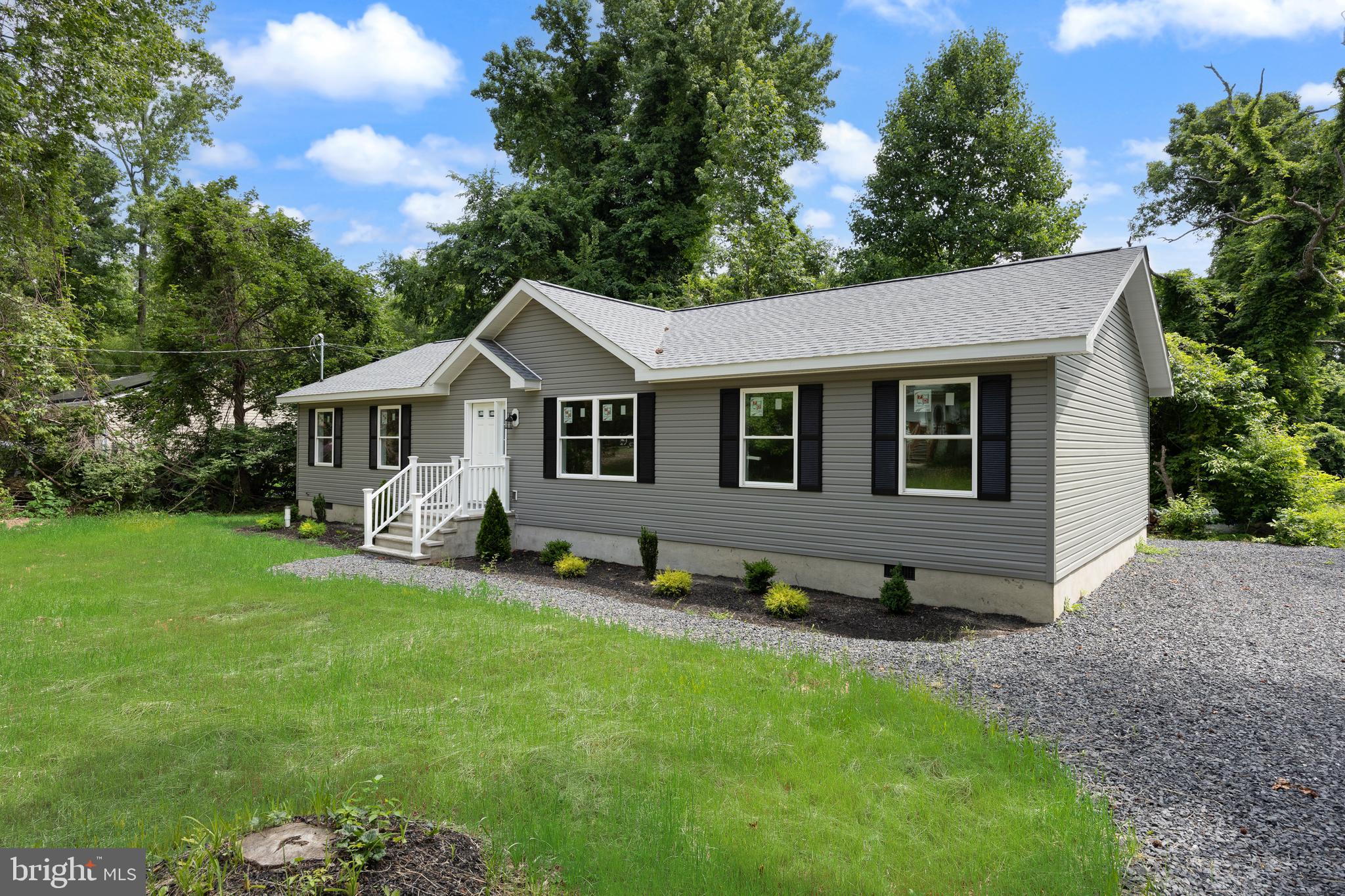 47 Highland Avenue Clementon, NJ 08021 - Photo 2 of 24