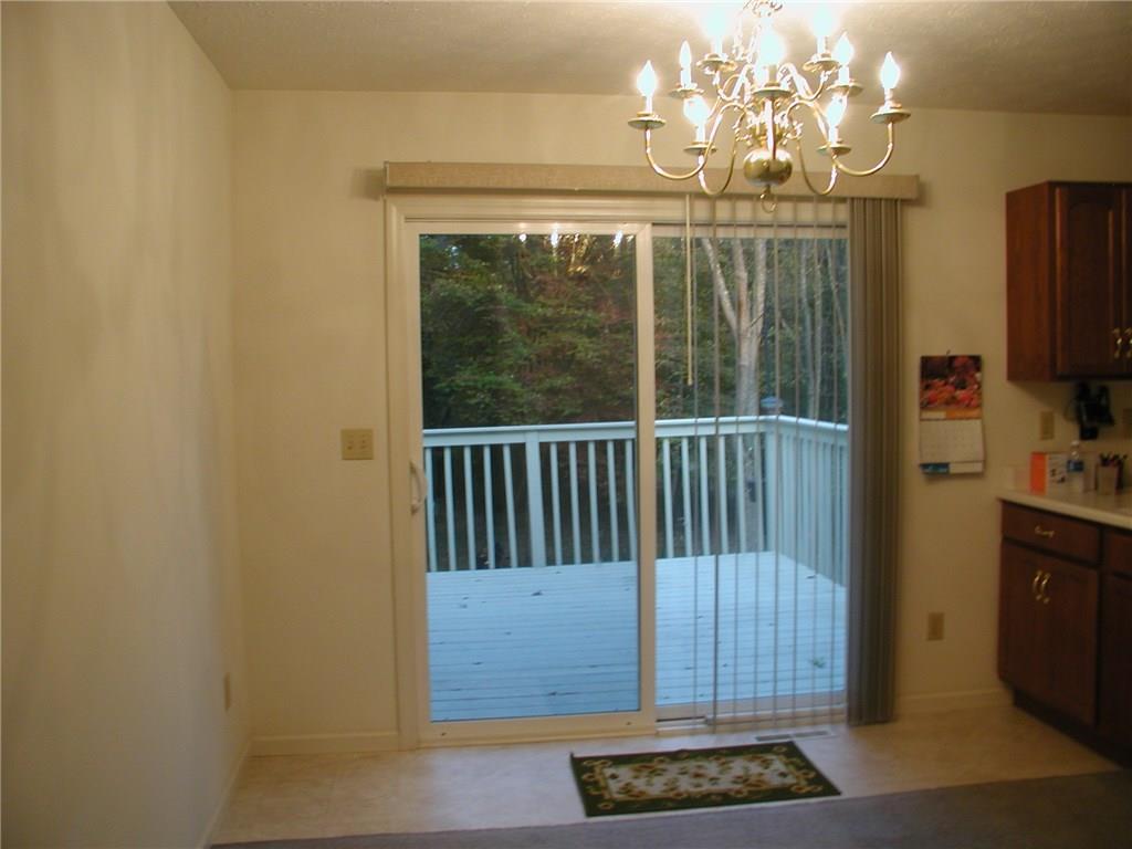 213 Claytonia Road Butler, PA 16001 - Photo 6 of 20