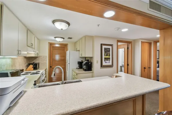 $239,000 | 36750 US Highway 19 North, Unit 15309, Palm Harbor, FL 34683